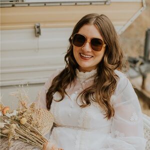 Meet your Posher, Lynnea